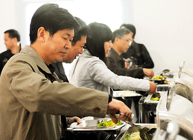 企業(yè)單位飯?zhí)冒咐?>
		    				<div   id=